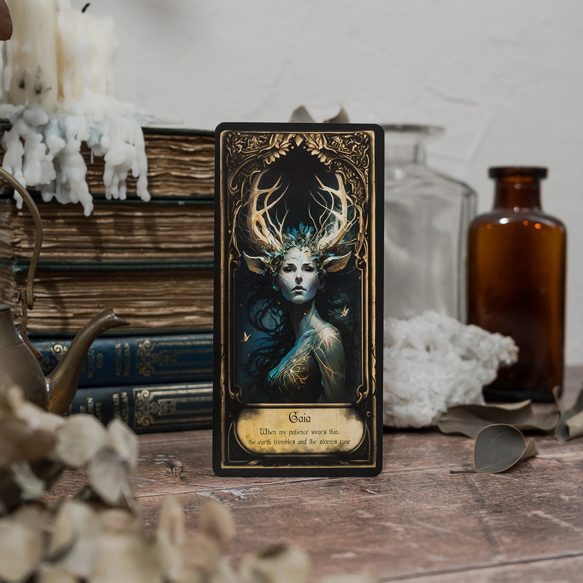 Obsidian Veil Oracle Deck
